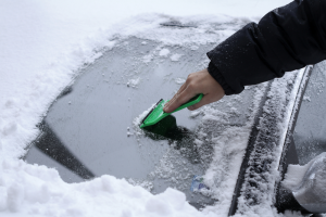 Removing Snow from Windshield Rockville MD