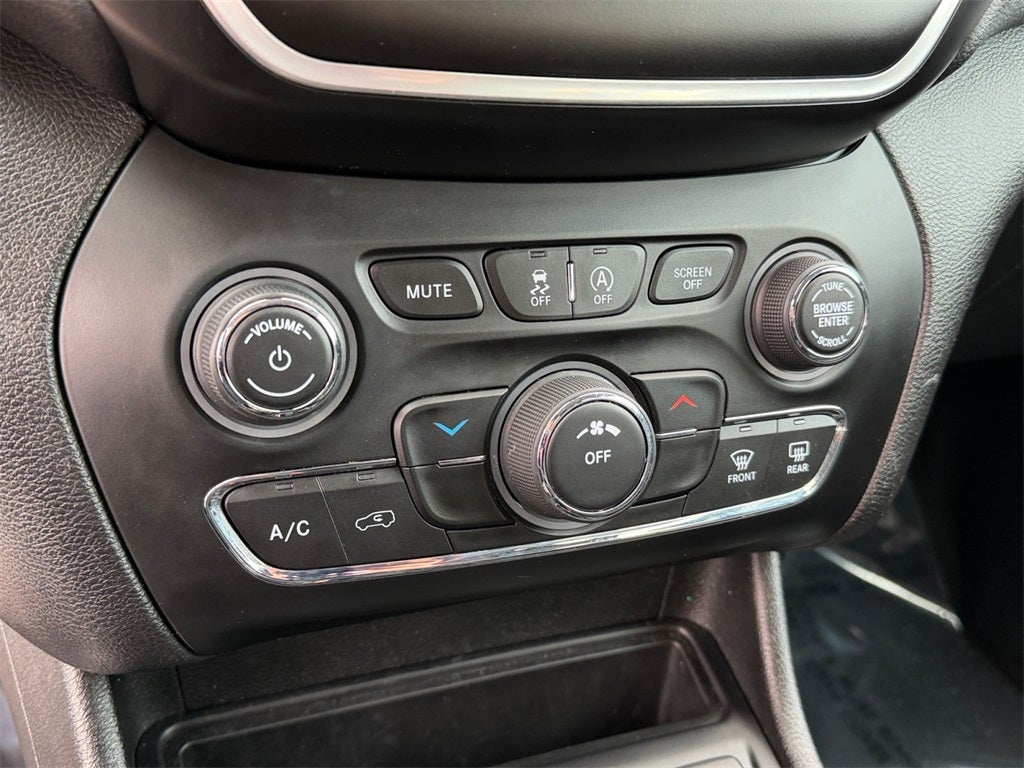 2021 Jeep Cherokee Altitude