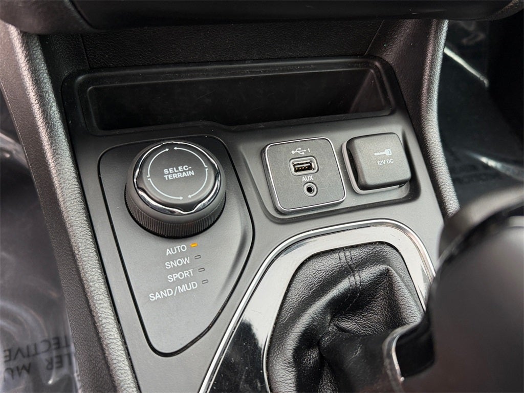 2021 Jeep Cherokee Altitude