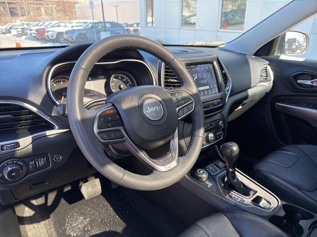 2022 Jeep Cherokee Latitude Lux