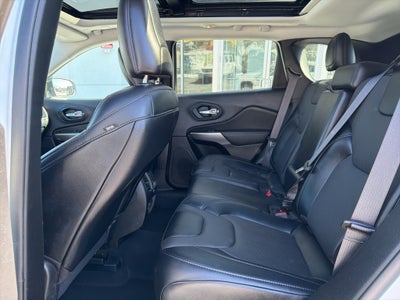 2022 Jeep Cherokee Latitude Lux