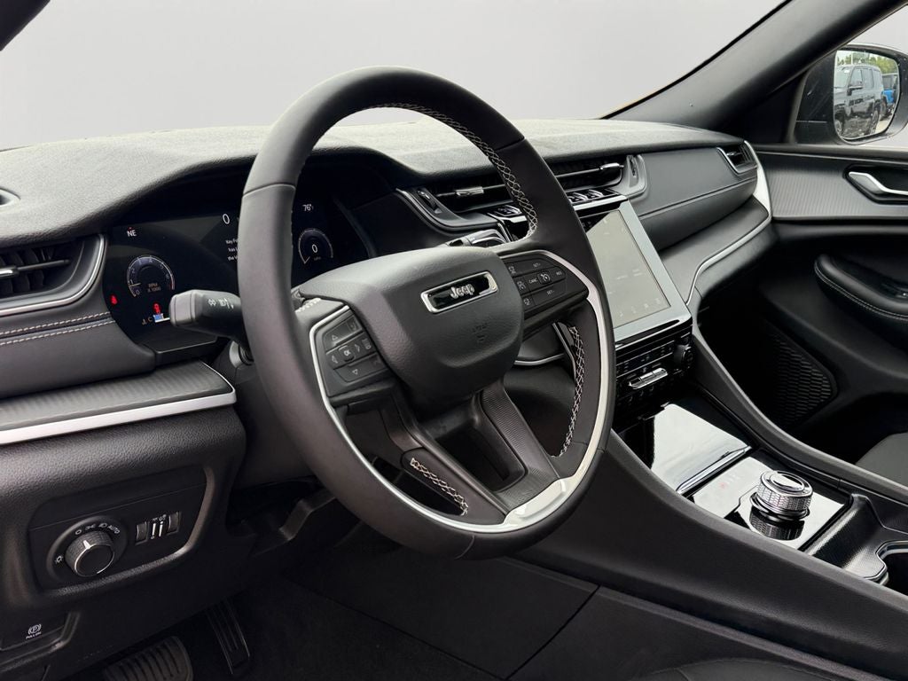 2026 Jeep Grand Cherokee Laredo X