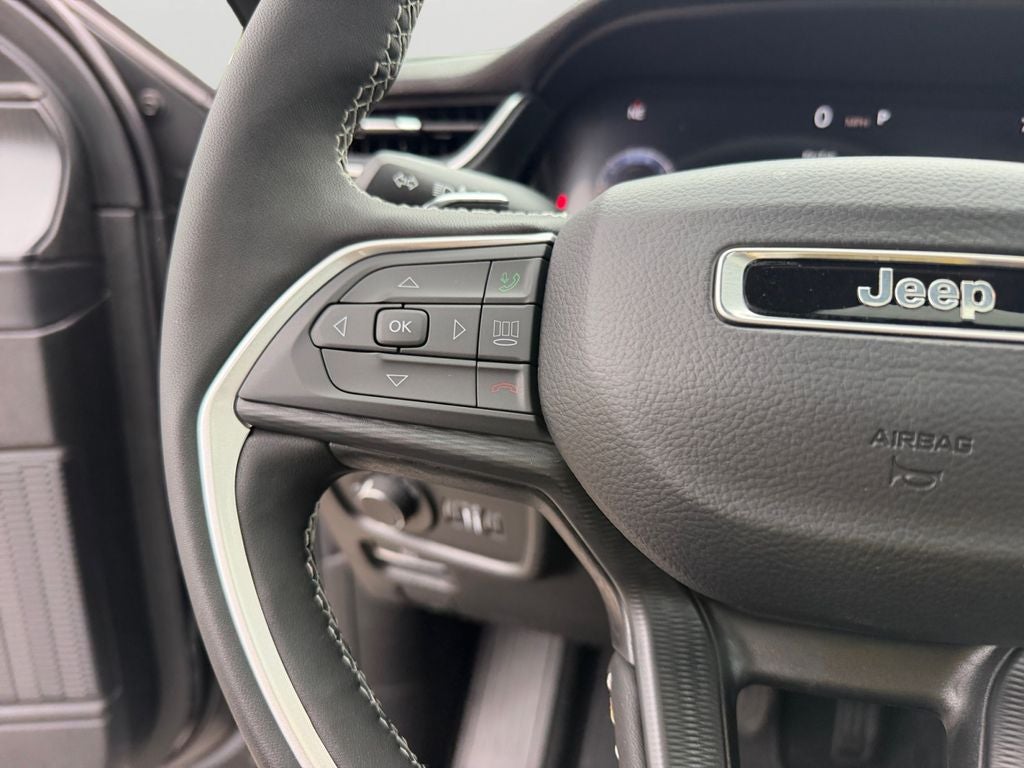 2026 Jeep Grand Cherokee Laredo X