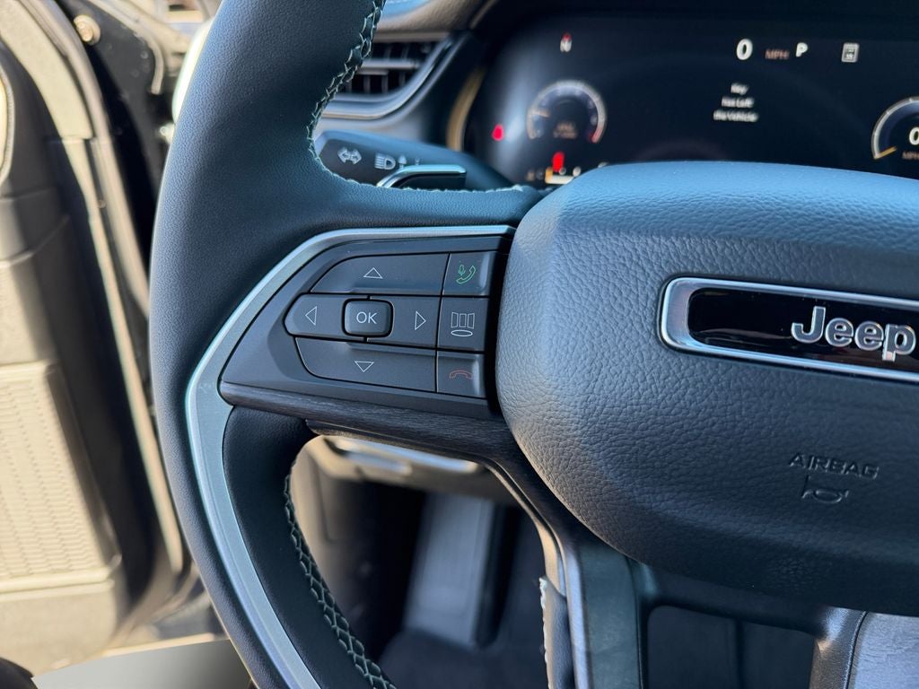 2026 Jeep Grand Cherokee Laredo