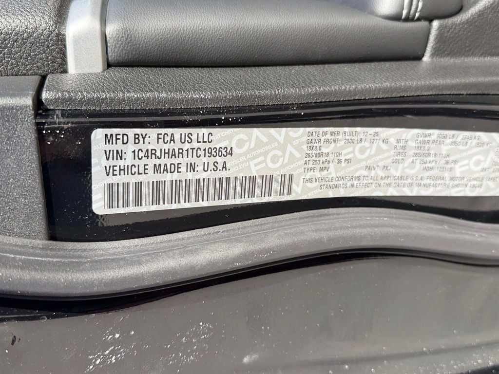 2026 Jeep Grand Cherokee Laredo