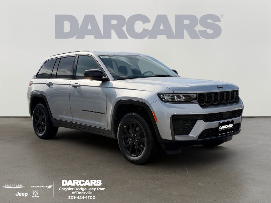 2026 Jeep Grand Cherokee Laredo