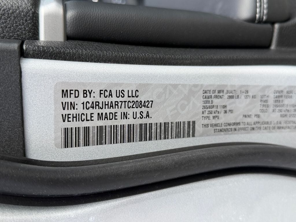 2026 Jeep Grand Cherokee Laredo