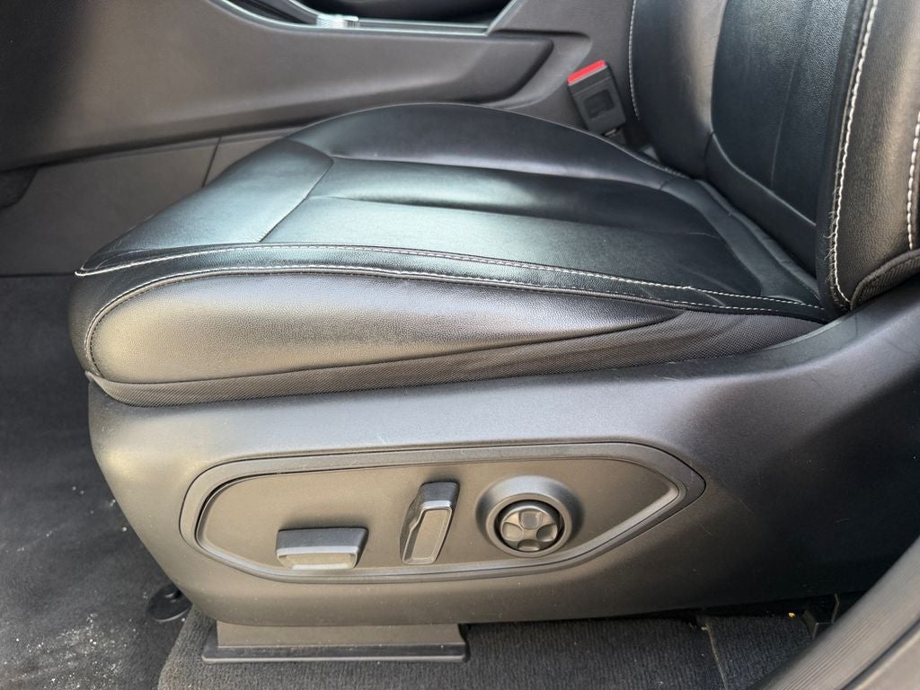 2023 Jeep Grand Cherokee Limited Black Appearance Package