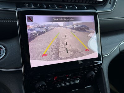 2023 Jeep Grand Cherokee Limited Black Appearance Package