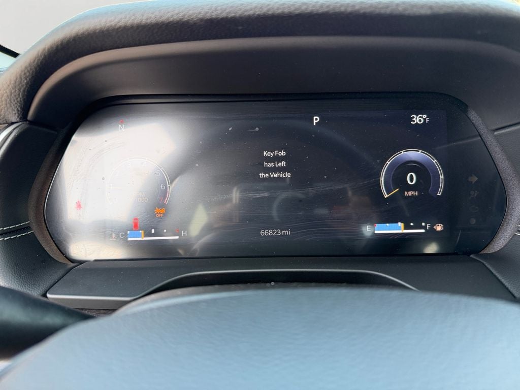 2023 Jeep Grand Cherokee Limited Black Appearance Package