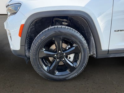 2023 Jeep Grand Cherokee Limited Black Appearance Package