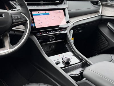 2027 Jeep Grand Cherokee Limited