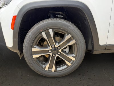 2027 Jeep Grand Cherokee Limited