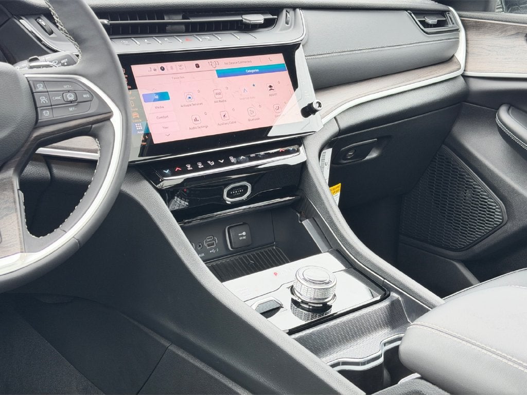 2027 Jeep Grand Cherokee Limited Reserve