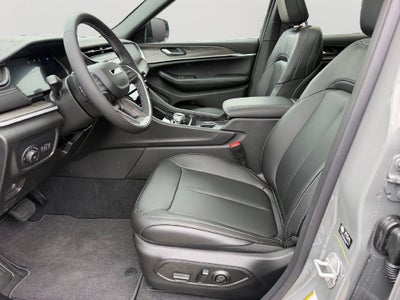 2027 Jeep Grand Cherokee Limited Reserve