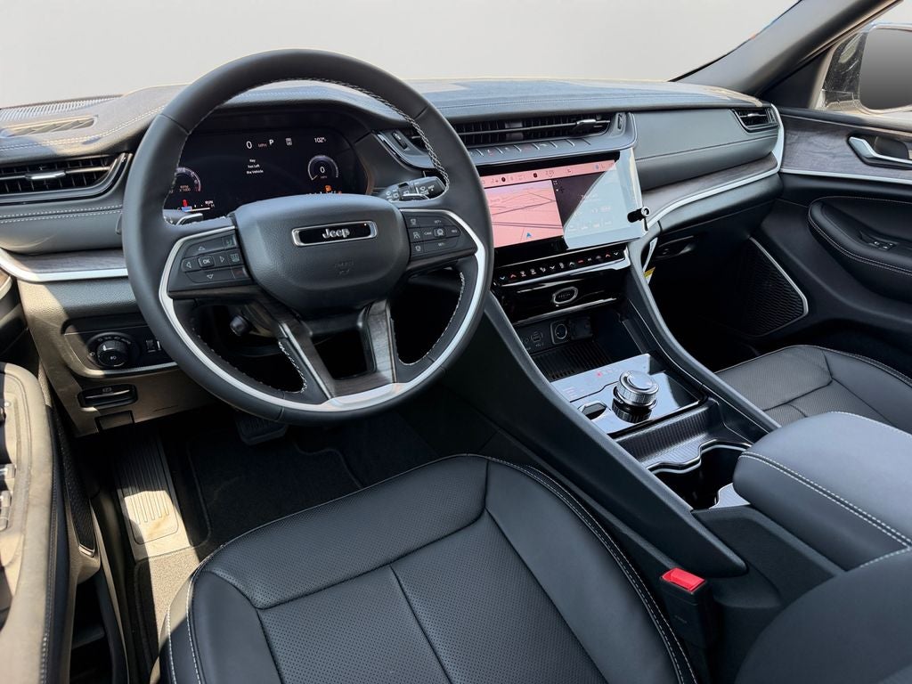 2027 Jeep Grand Cherokee Limited Reserve