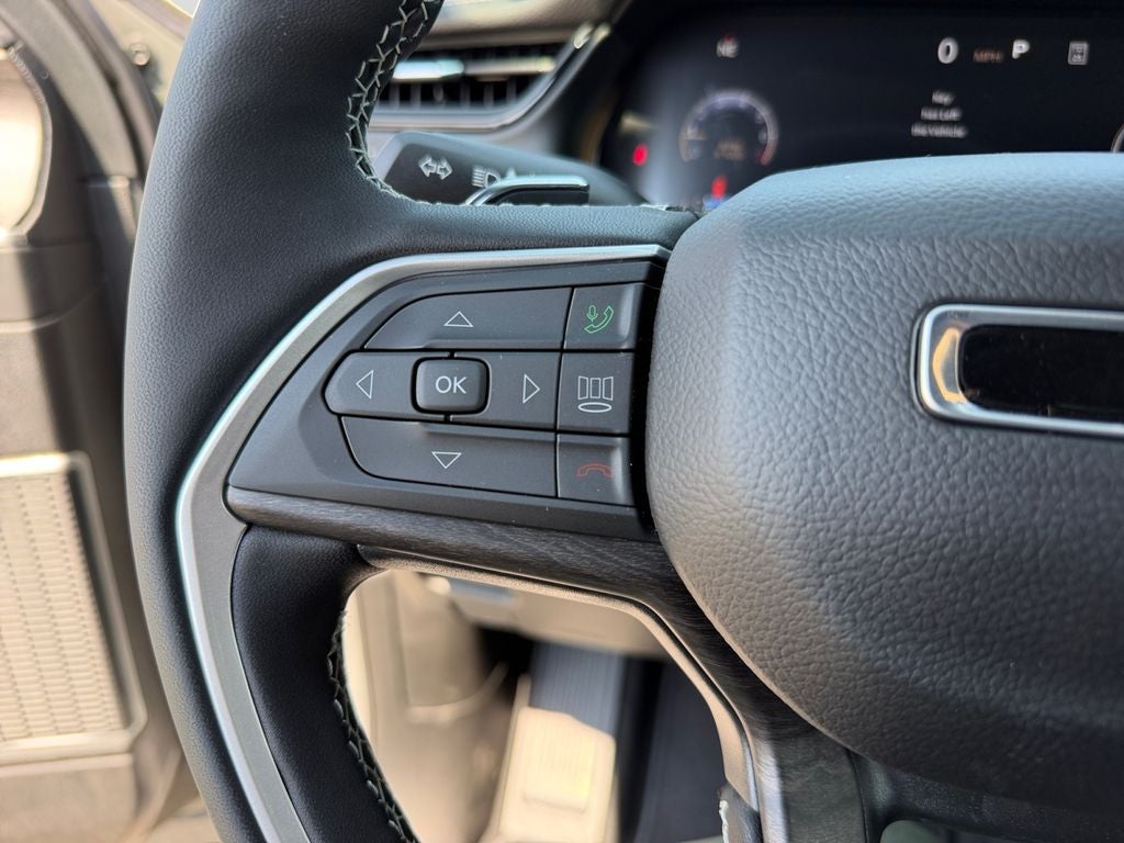 2027 Jeep Grand Cherokee Limited Reserve
