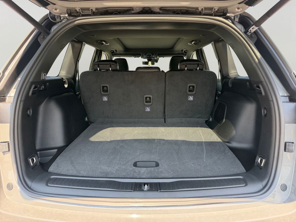 2027 Jeep Grand Cherokee Limited Reserve