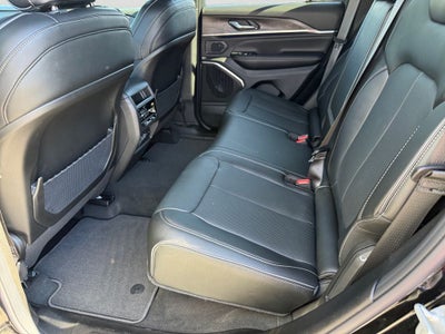 2025 Jeep Grand Cherokee Overland