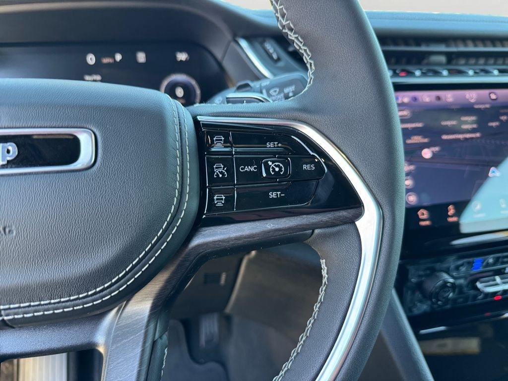 2025 Jeep Grand Cherokee Overland