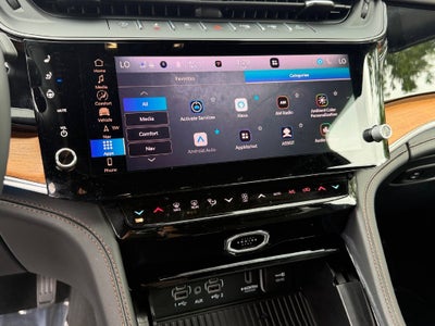 2026 Jeep Grand Cherokee Summit