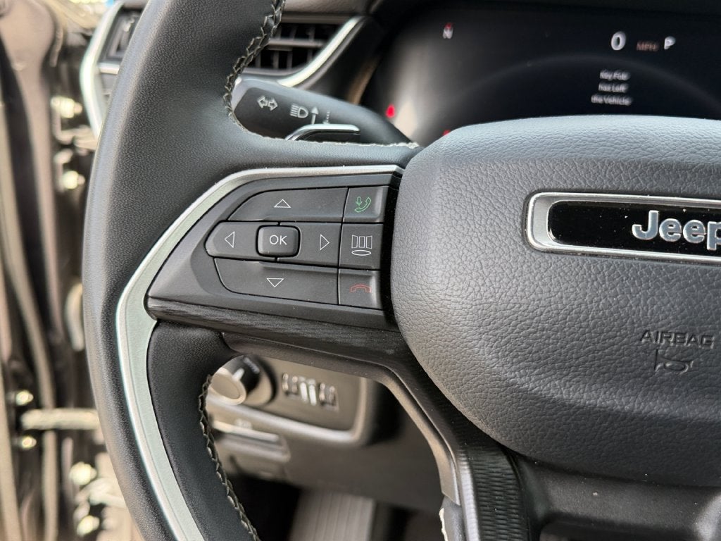 2023 Jeep Grand Cherokee L Altitude