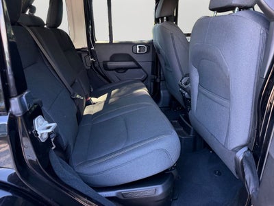 2024 Jeep Wrangler Sahara 4xe