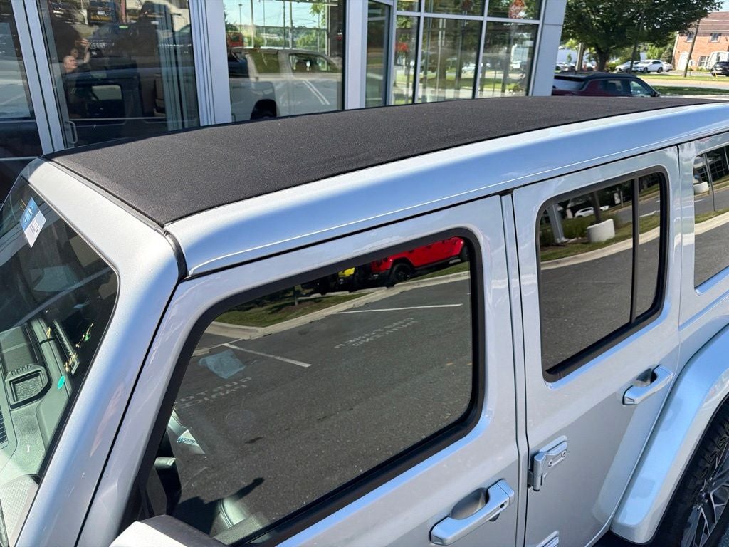 2024 Jeep Wrangler High Altitude 4xe w/Sky One Touch Power Top