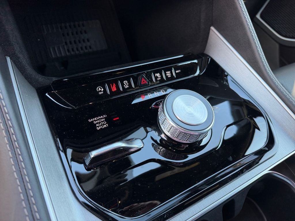 2026 Jeep Grand Wagoneer Limited Altitude