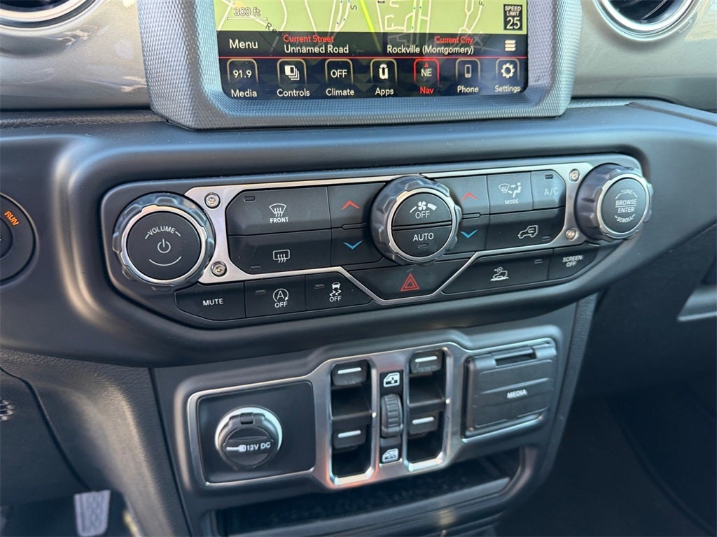 2023 Jeep Gladiator Overland