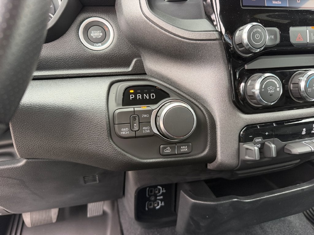 2027 RAM 1500 Warlock