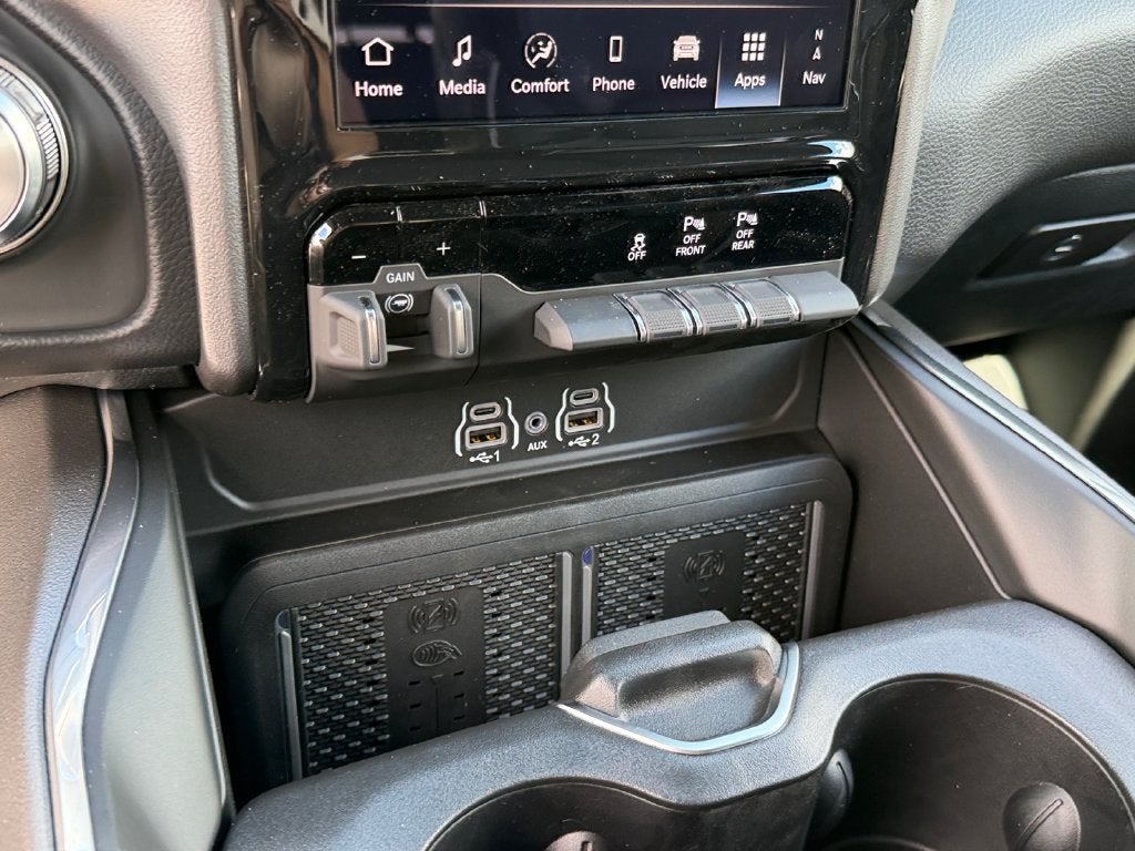 2027 RAM 1500 Laramie