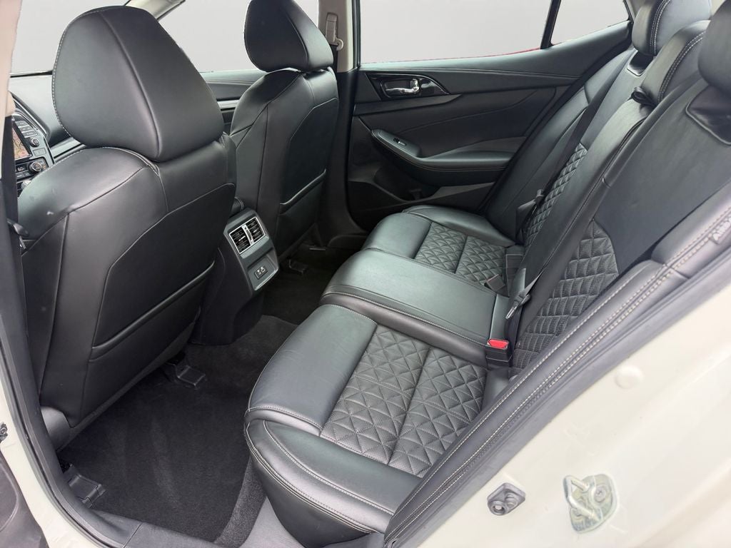2021 Nissan Maxima Platinum