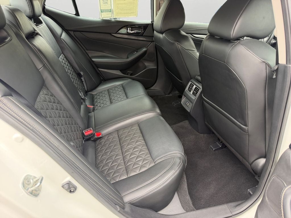2021 Nissan Maxima Platinum