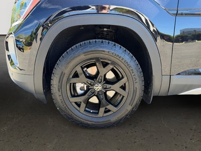 2026 Volkswagen Atlas Peak Edition