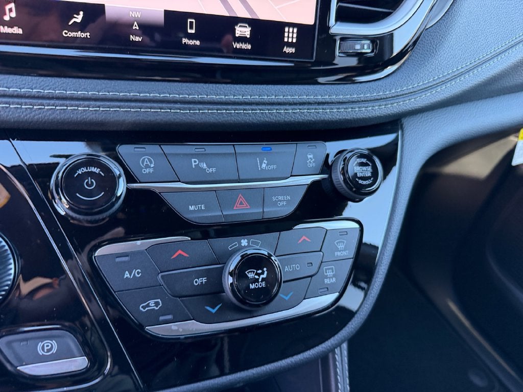 2027 Chrysler Pacifica Limited
