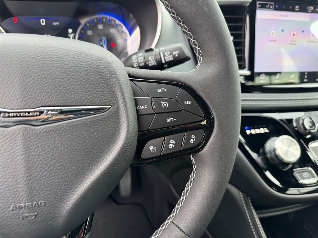 2026 Chrysler Pacifica Limited