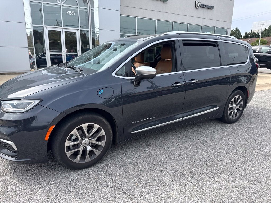 2021 Chrysler Pacifica Hybrid Pinnacle