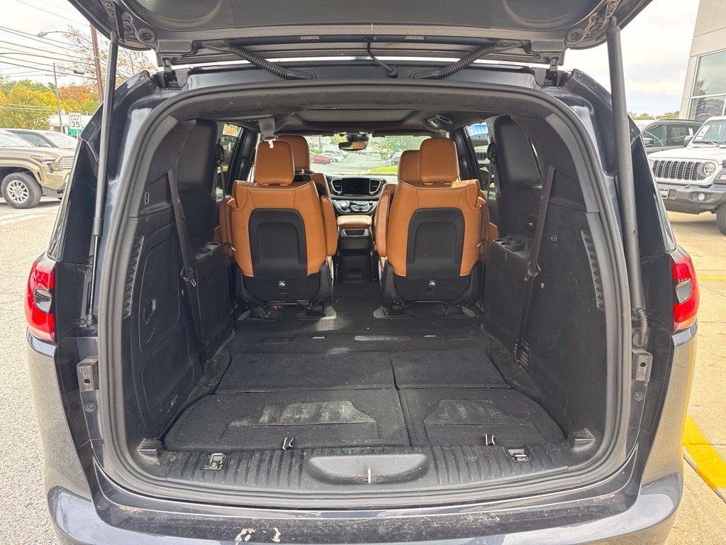 2021 Chrysler Pacifica Hybrid Pinnacle