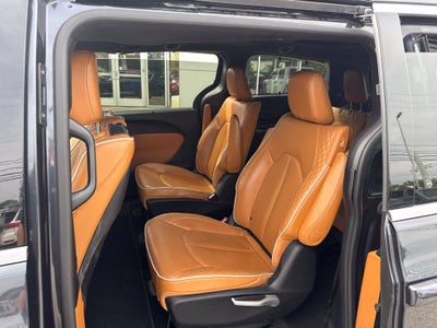 2021 Chrysler Pacifica Hybrid Pinnacle
