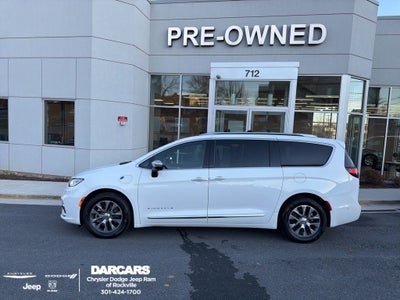 2023 Chrysler Pacifica Hybrid Pinnacle