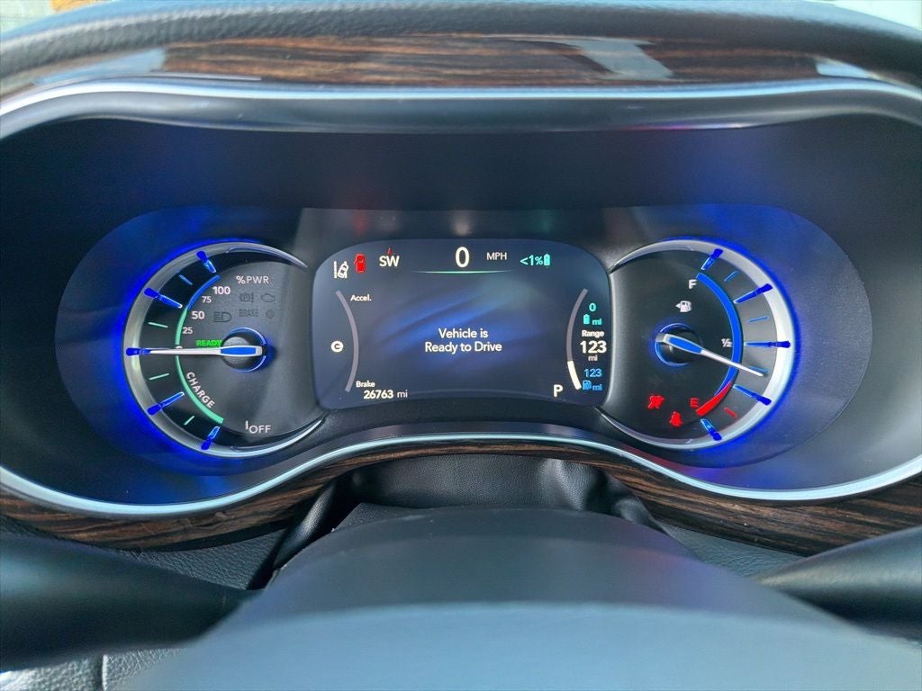 2023 Chrysler Pacifica Hybrid Pinnacle