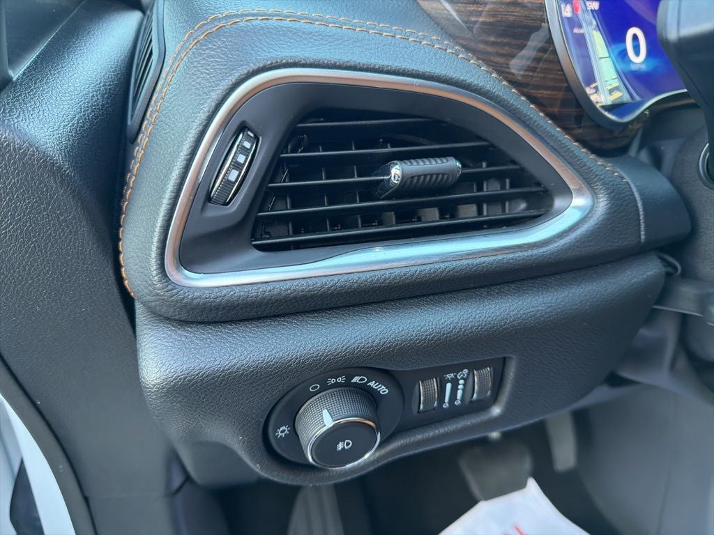 2023 Chrysler Pacifica Hybrid Pinnacle