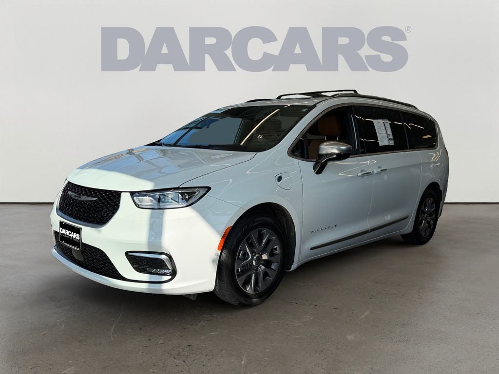 2023 Chrysler Pacifica Hybrid Pinnacle
