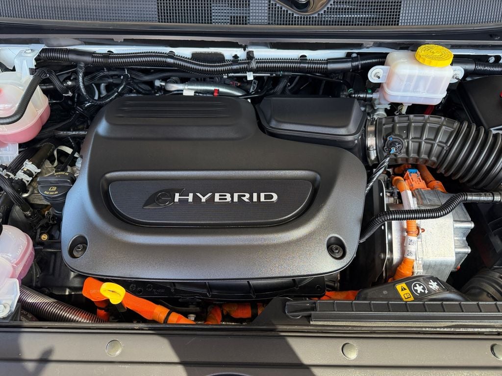 2023 Chrysler Pacifica Hybrid Pinnacle
