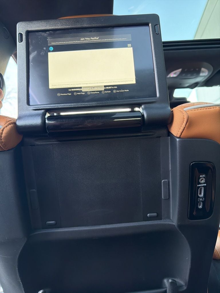 2023 Chrysler Pacifica Hybrid Pinnacle