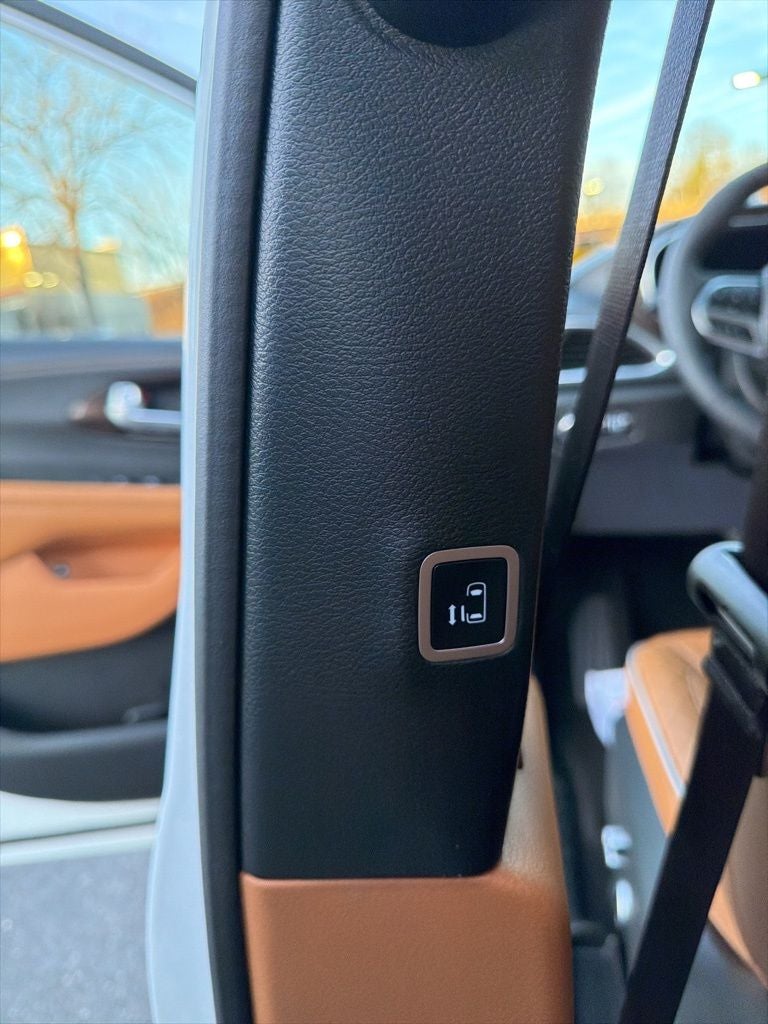 2023 Chrysler Pacifica Hybrid Pinnacle