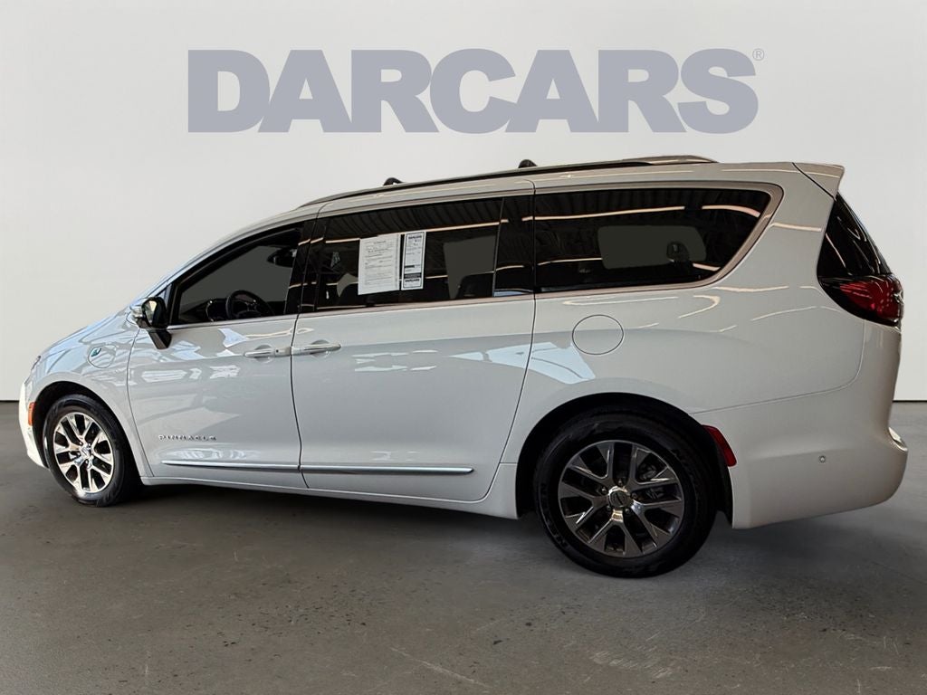 2023 Chrysler Pacifica Hybrid Pinnacle