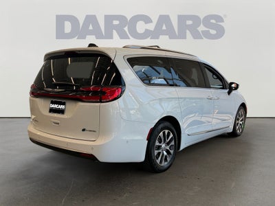 2023 Chrysler Pacifica Hybrid Pinnacle