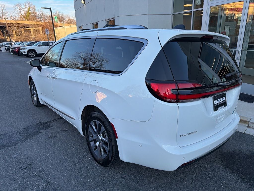 2023 Chrysler Pacifica Hybrid Pinnacle